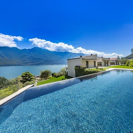 Llac Living Nature Hotel Limone sul Garda Buitenkant foto