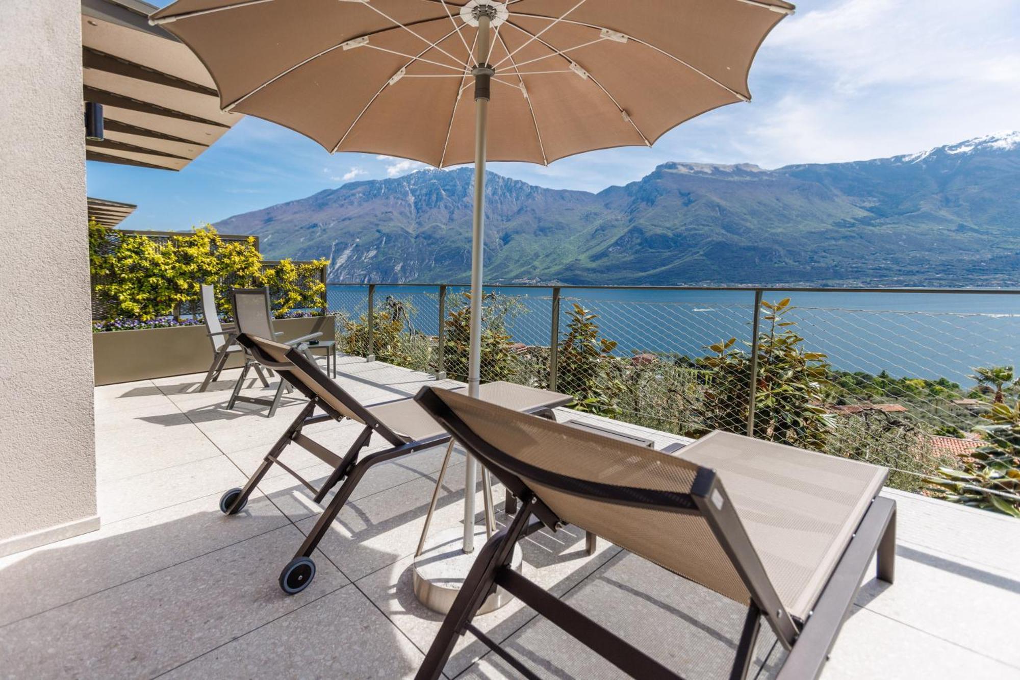 Llac Living Nature Hotel Limone sul Garda Buitenkant foto