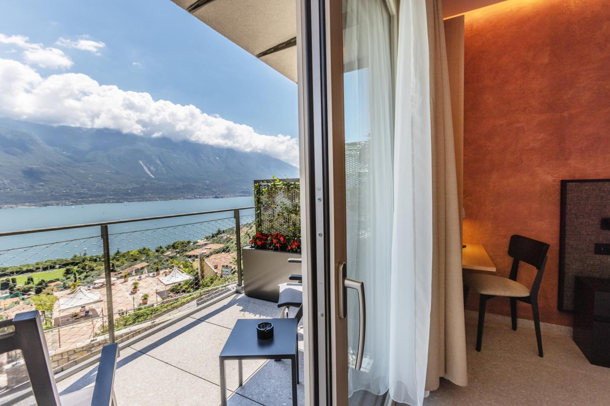 Llac Living Nature Hotel Limone sul Garda Kamer foto