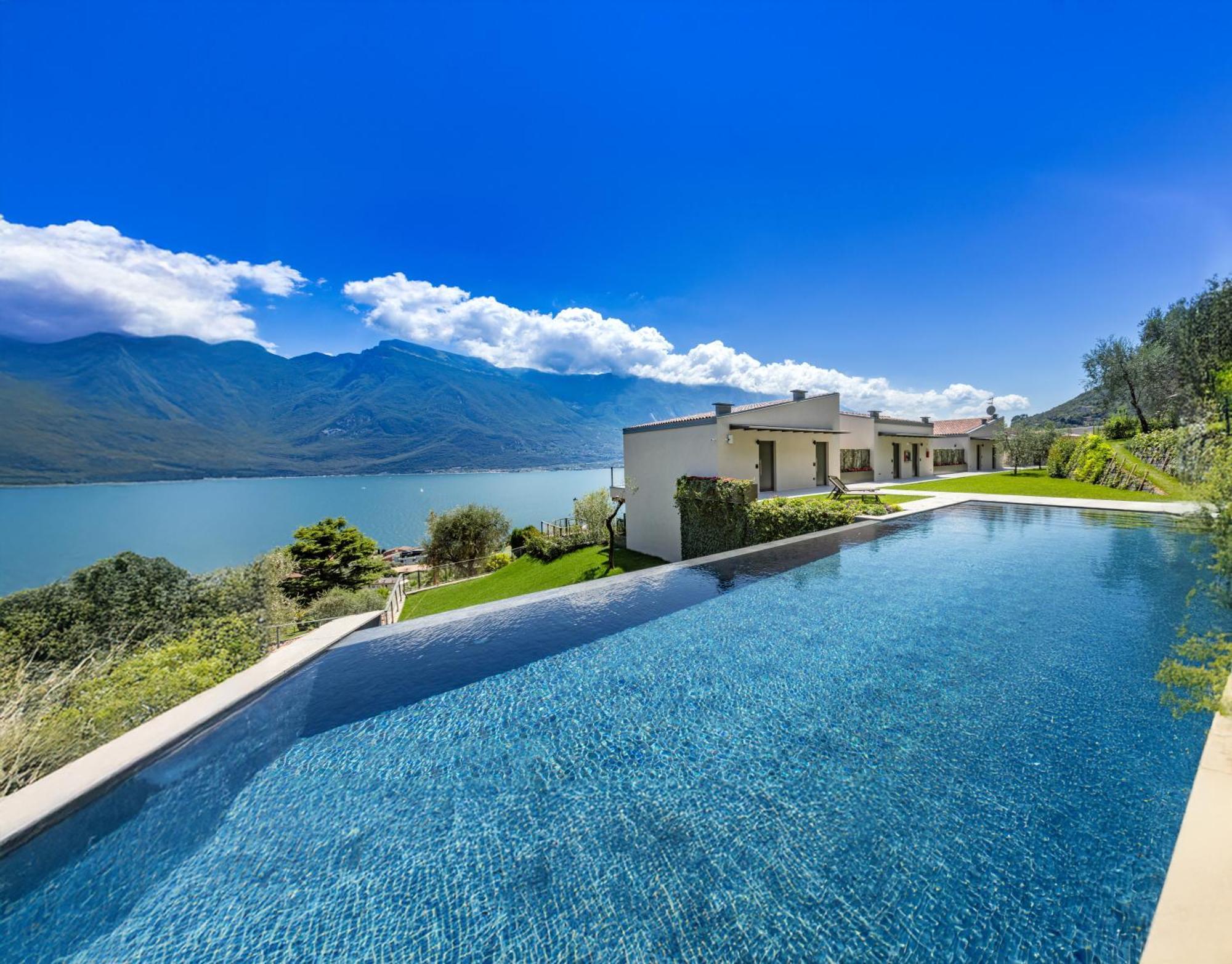 Llac Living Nature Hotel Limone sul Garda Buitenkant foto